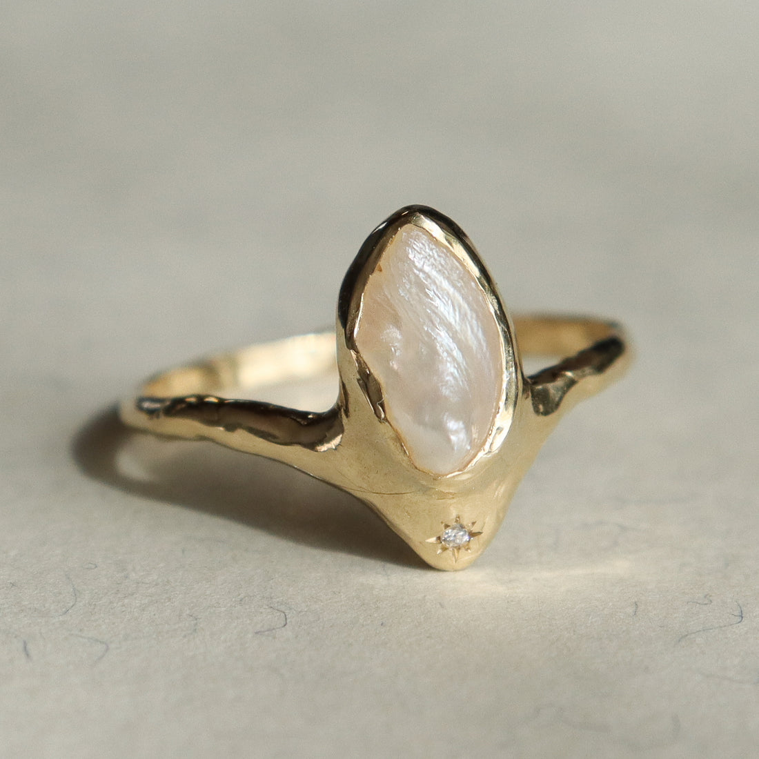 Reign of Light | Pearl, 14k Gold