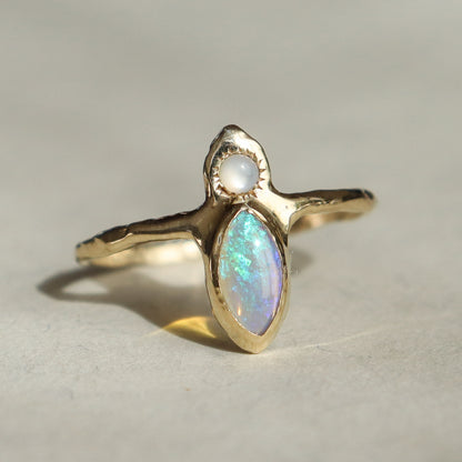 Tidal Treasure Ring | Mother of Pearl, Opal, 14k Gold