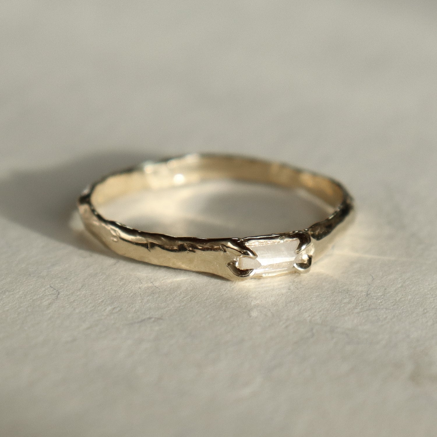 Iris Ring | Icy Baguette Diamond, 14k Gold