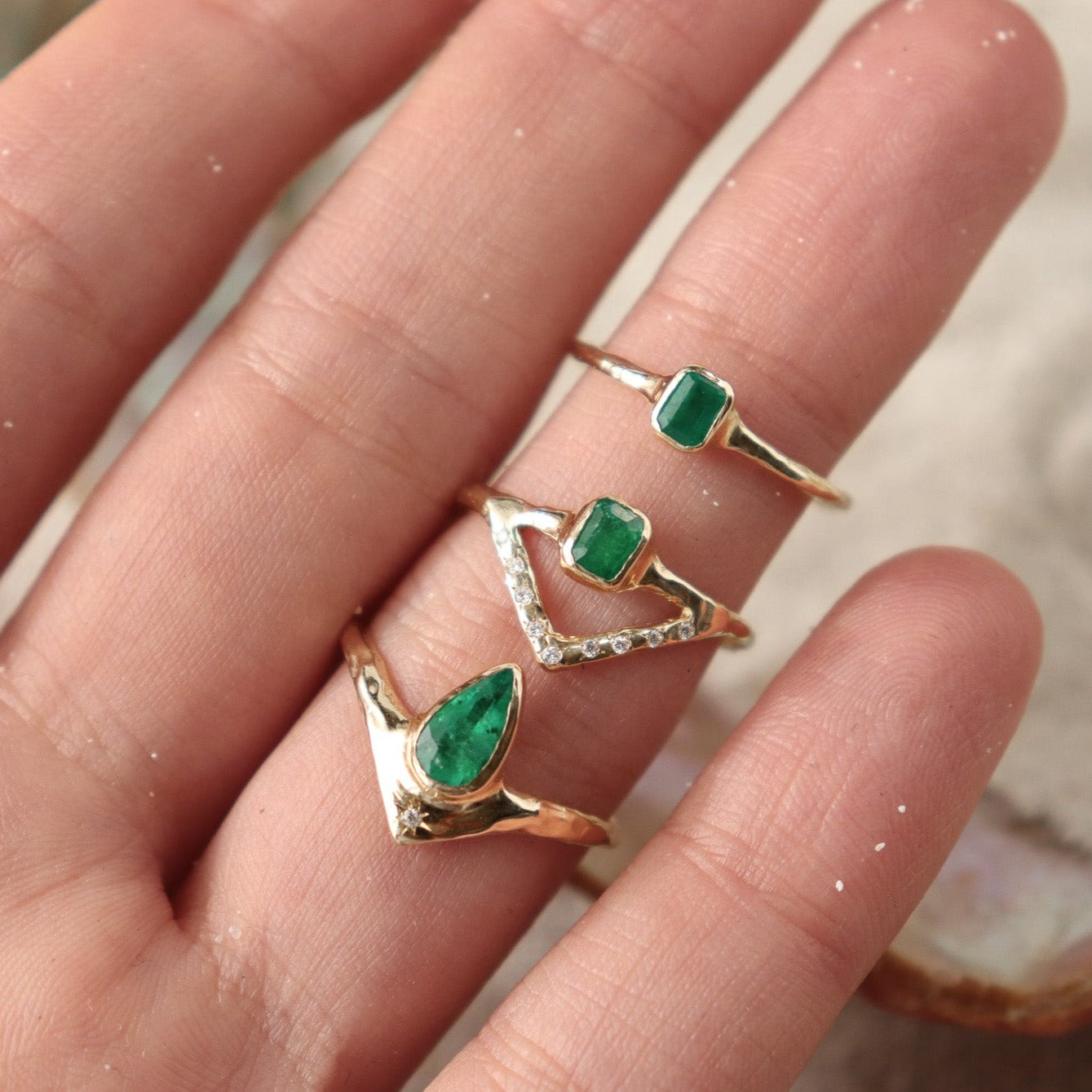 Light hot sale emerald ring